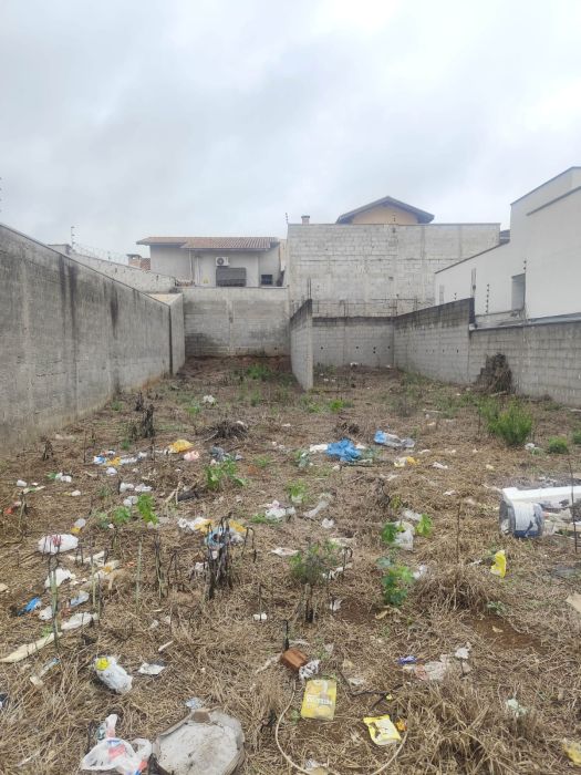 Terreno - Venda - Barreiro - Taubate - SP